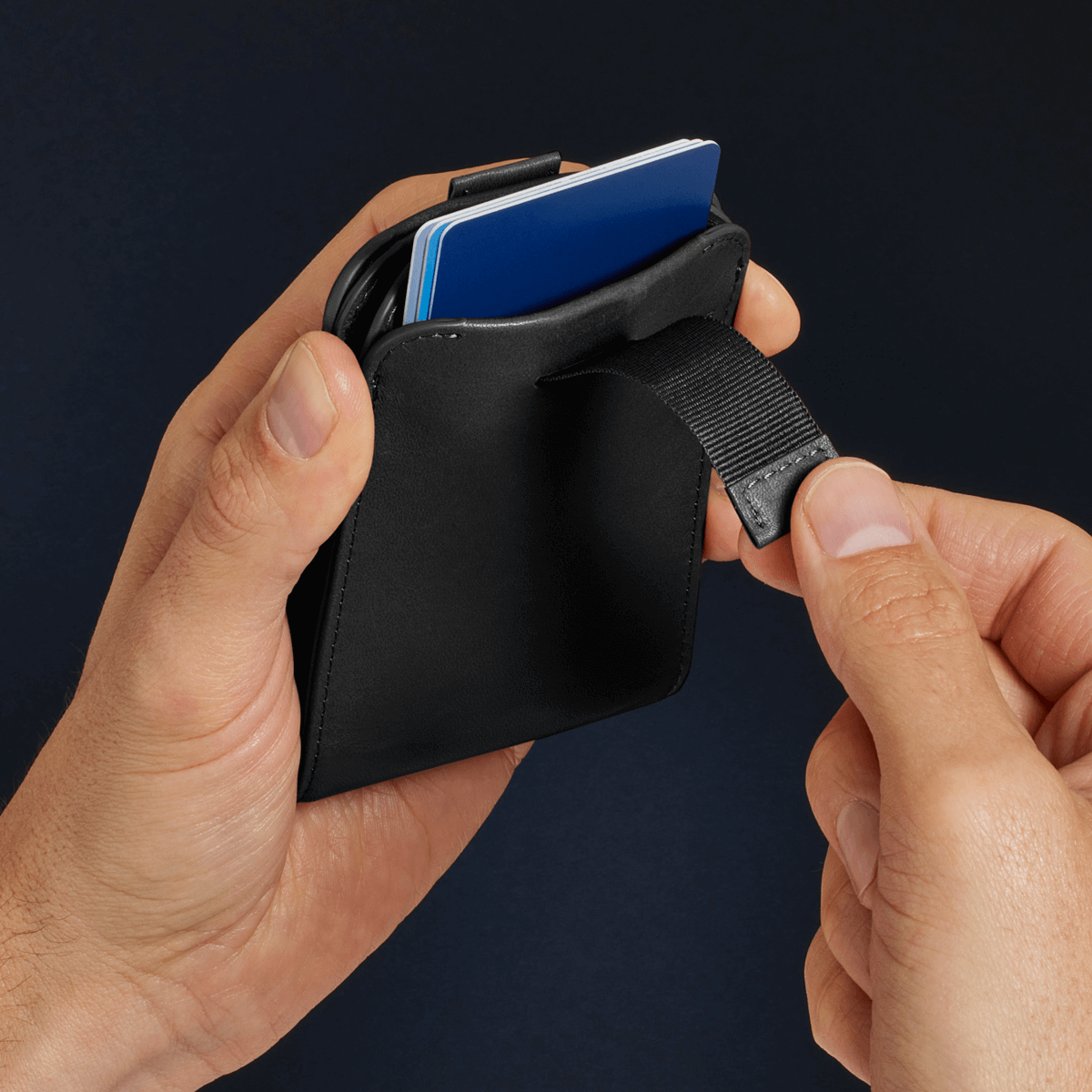 Distil Union Premium Wally Bifold 5.0 with Wally Pull-Tab card access, RFID-shielding and ID window in rich black leather